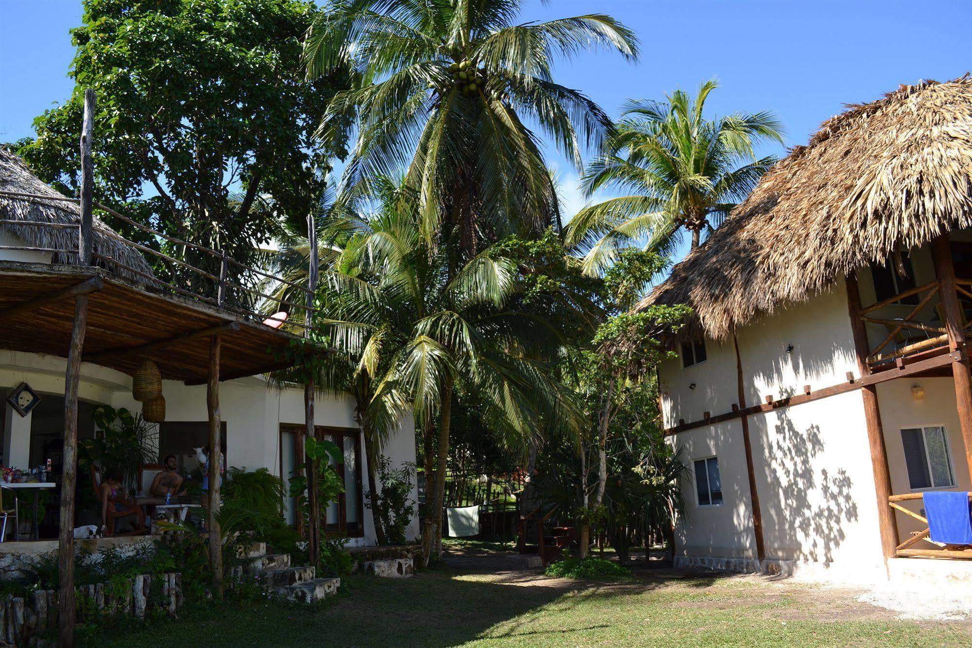 Casa Caracol Hotel Bacalar Exterior photo