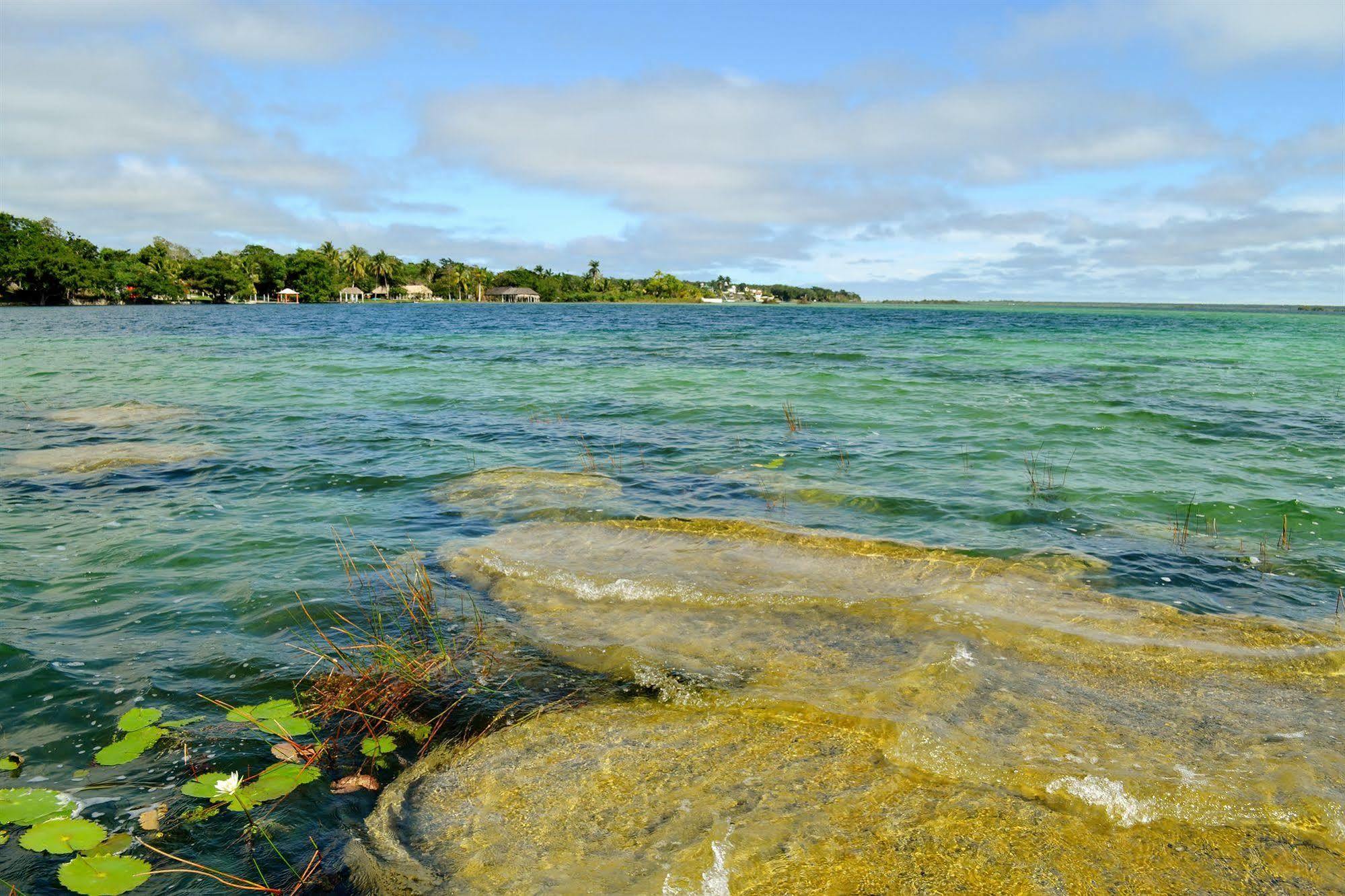 Casa Caracol Hotel Bacalar Exterior photo